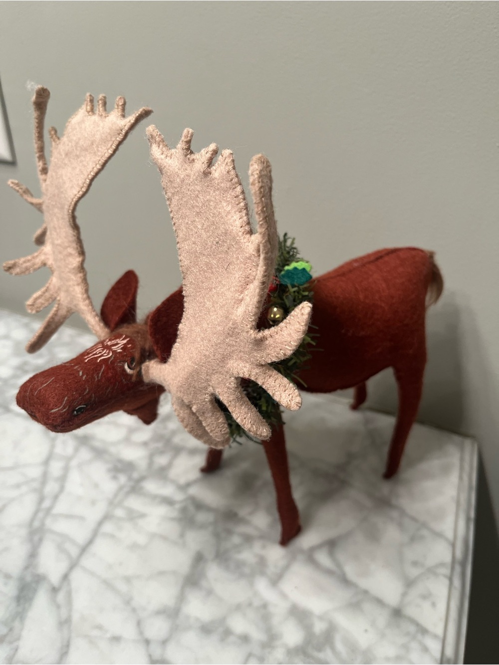 Annalee 2006 Christmas Moose.  Measures 9”tall at antlers. Good condition.